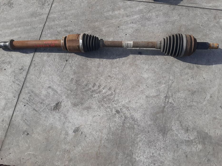 planetara dreapta fata 1.9 dci renault scenic 3  391001702r