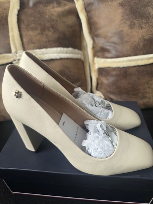 Pantofi Piele Tommy Hilfinger Noi