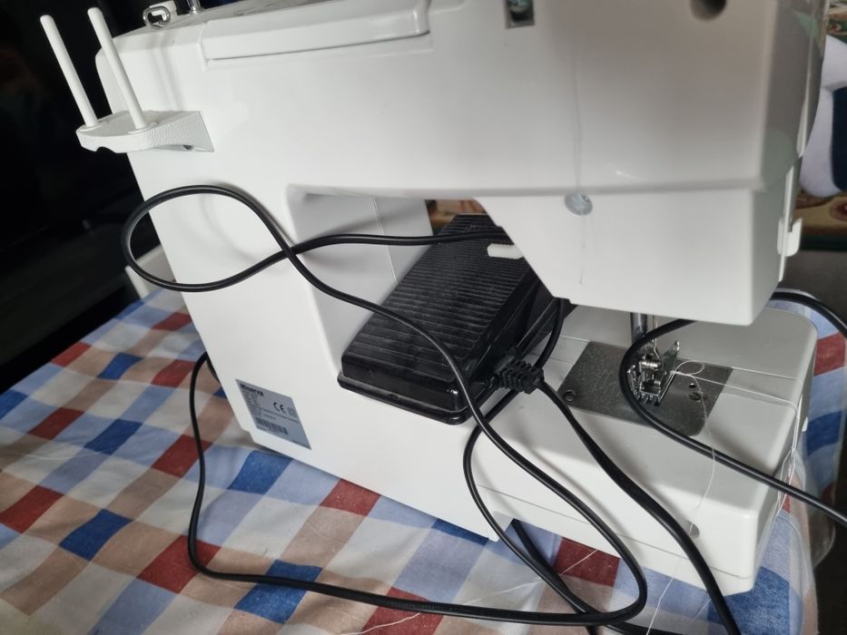 Mașina de cusut Minerva