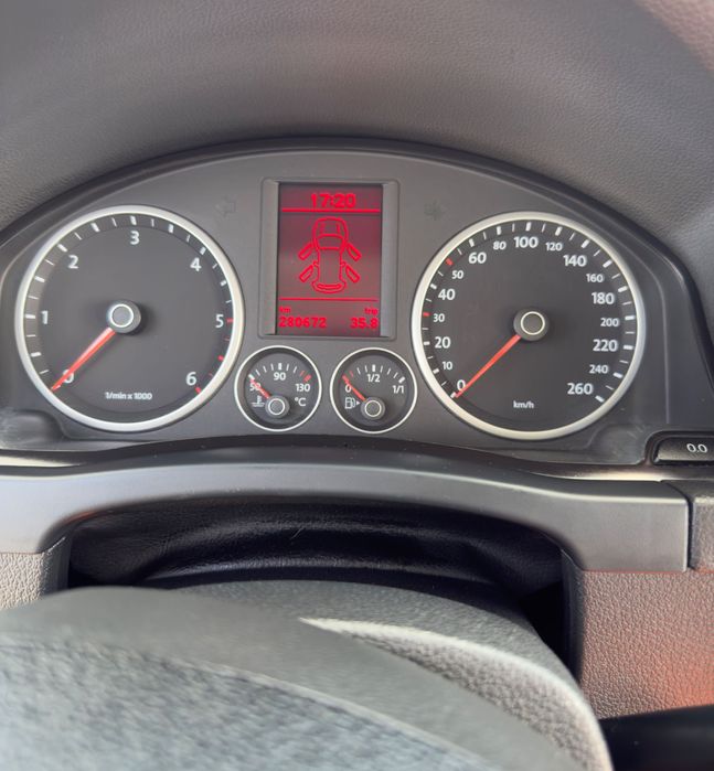 Vând Volkswagen Tiguan VW Tiguan 2.0 TDI 4Motion 4x4 140 CP