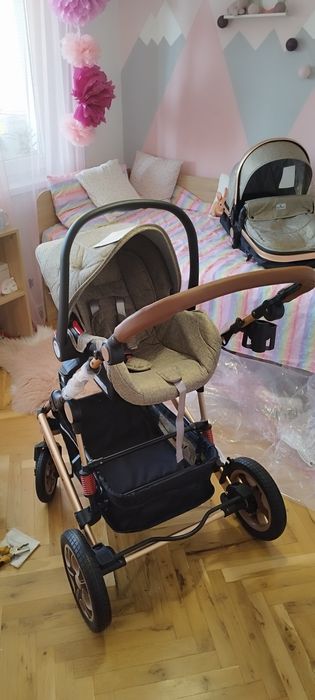 Бебешка комбинирана количка с кош за новородено  Lorelli Lora