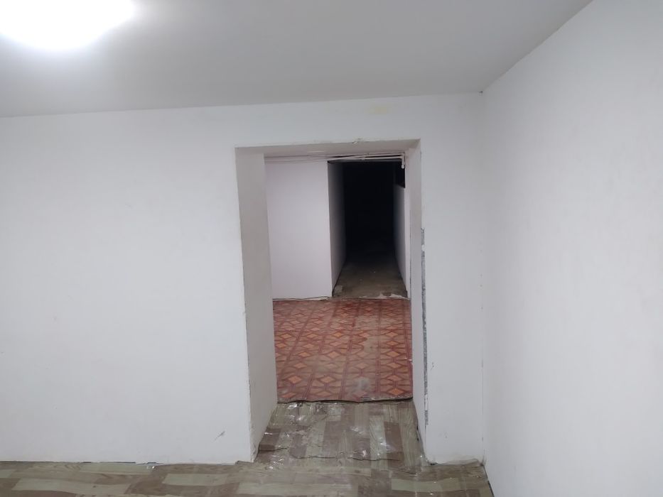 Arenda podvol 30 kv chlonzor 20 kv yoli yuzi metroga yaqin skladga