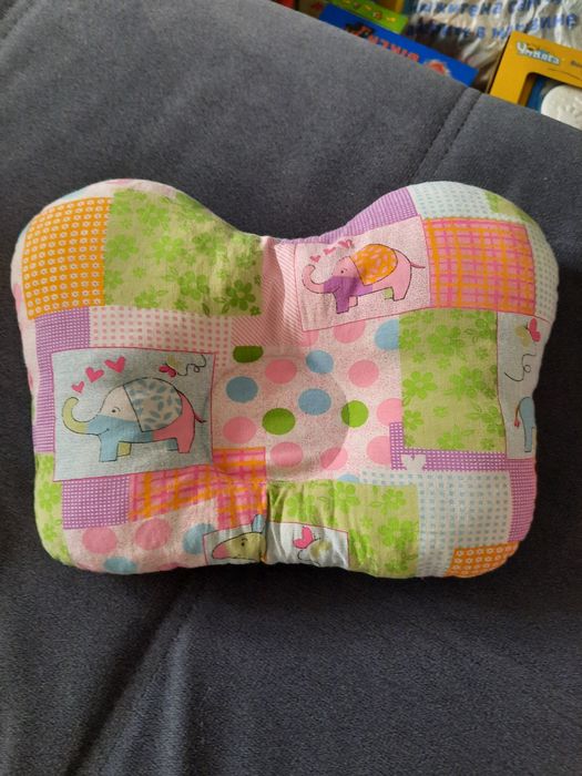 Продам подушку для новорожденных