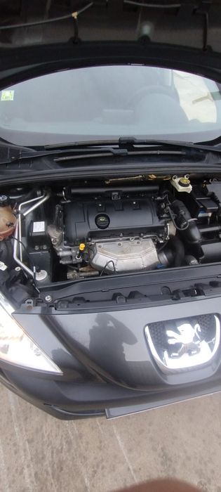 Vand Peugeot 308  1.6i