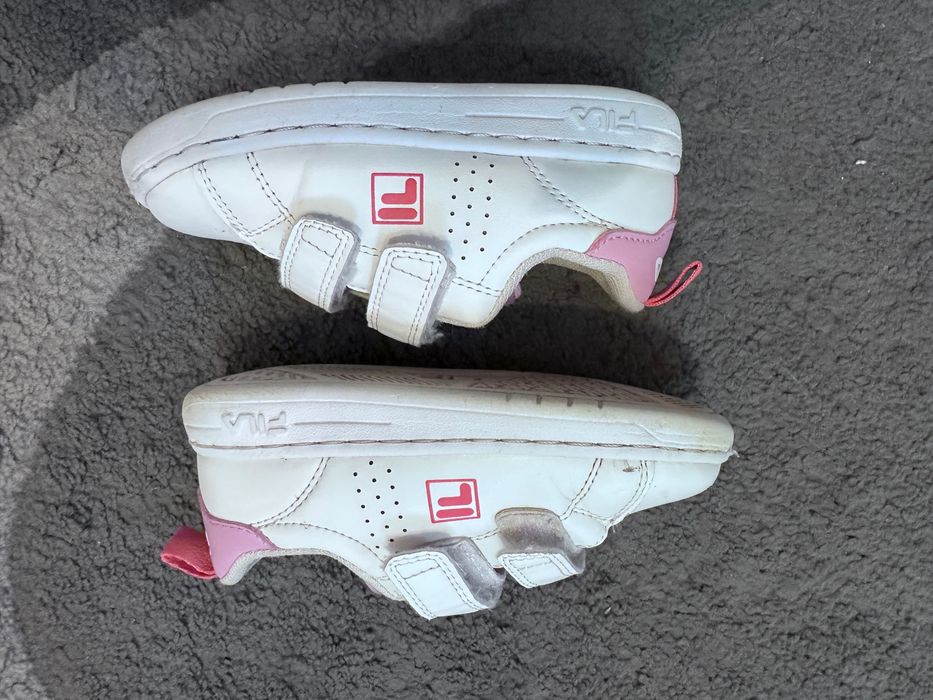 Детски обувки различни номера от 15 до 25 лв