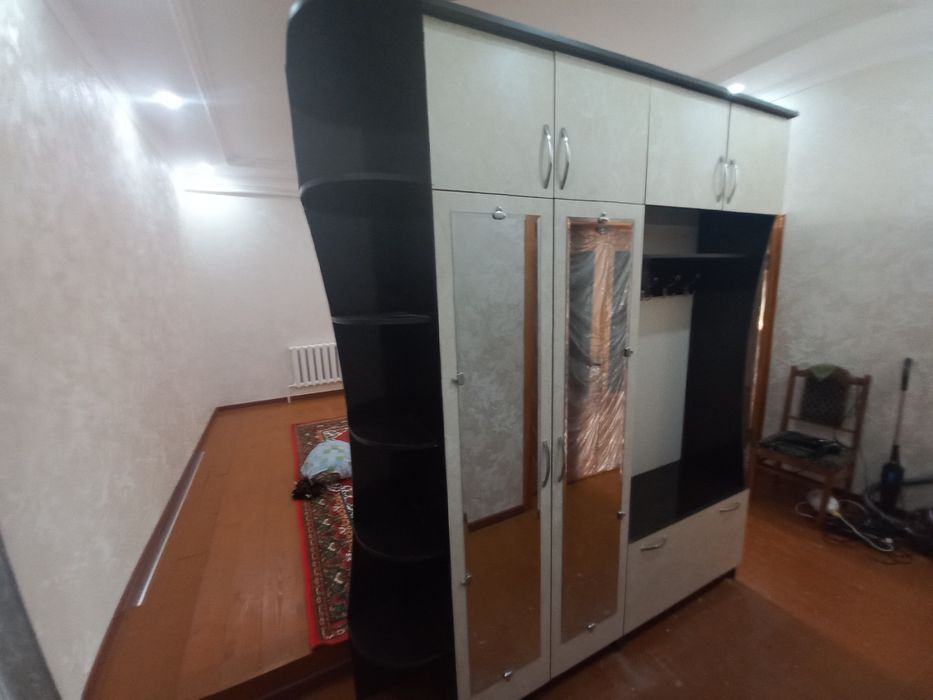 Мебель прихожка сотилади