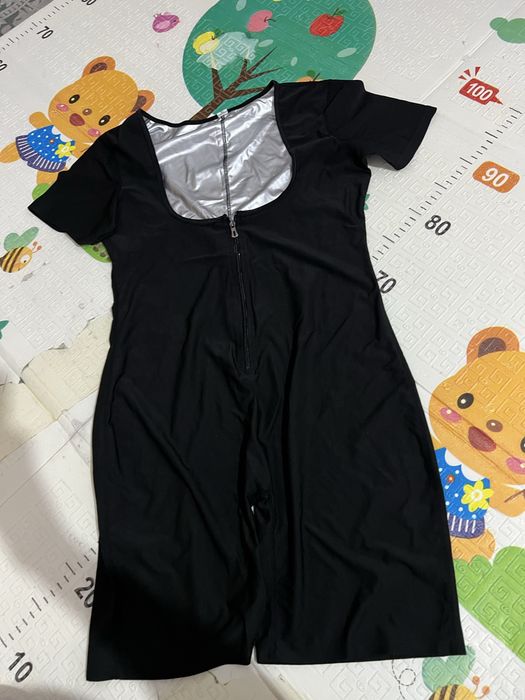 Жиросжигающий одежда. Слиммер от Assyafit