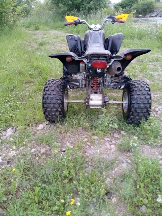 Vând ATV Yamaha Raptor 660