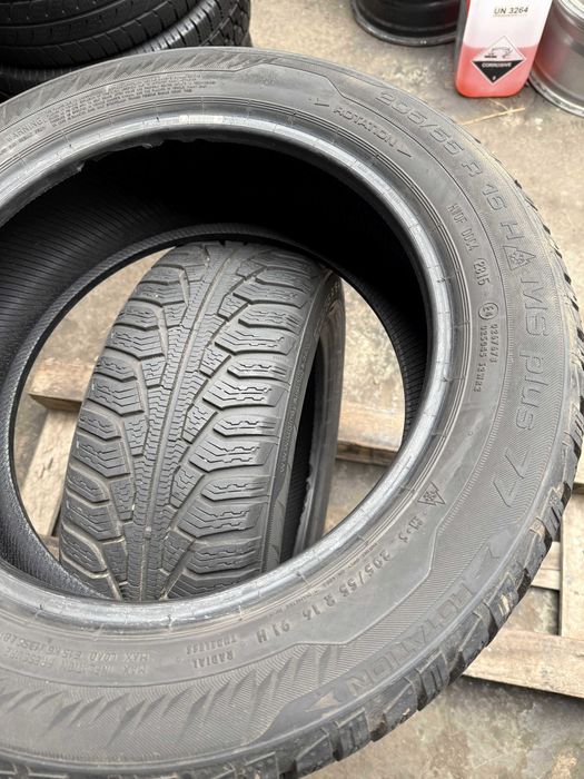 2x Anvelope All Season 205/55 r16 M+S - Uniroyal MS plus 77