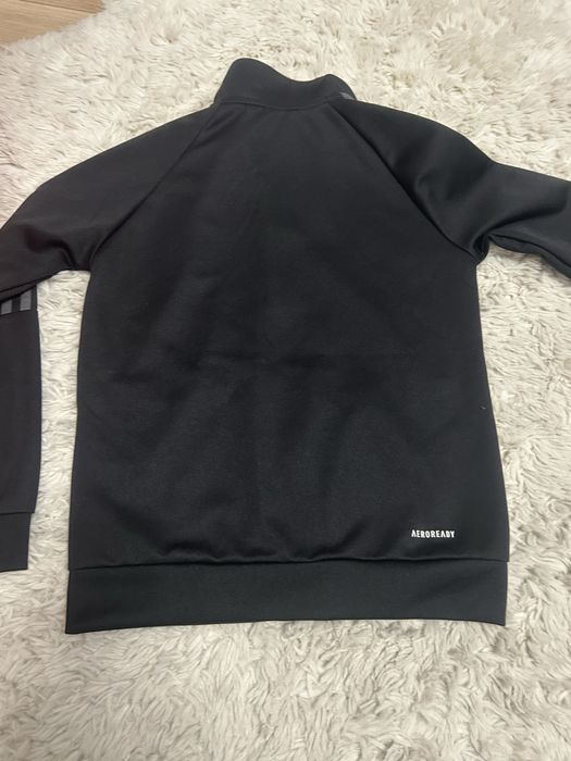 Оригинално детско спортно горнише Adidas