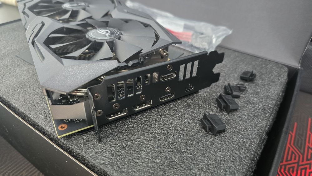 Vând placa video RTX 2070 8GB