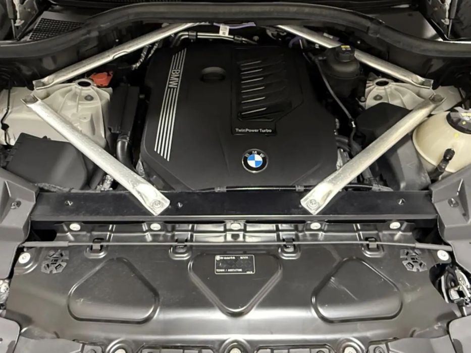 BMW G05 4.0i / 2022г.
