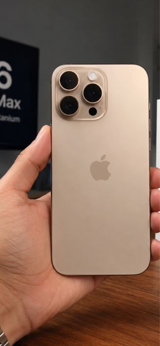 Iphone 16 pro max desert titanium