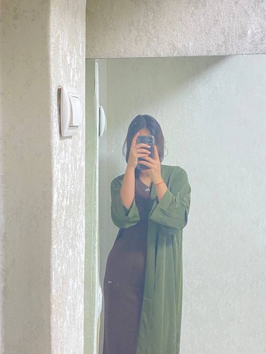 Продам Абайку заленого цвета