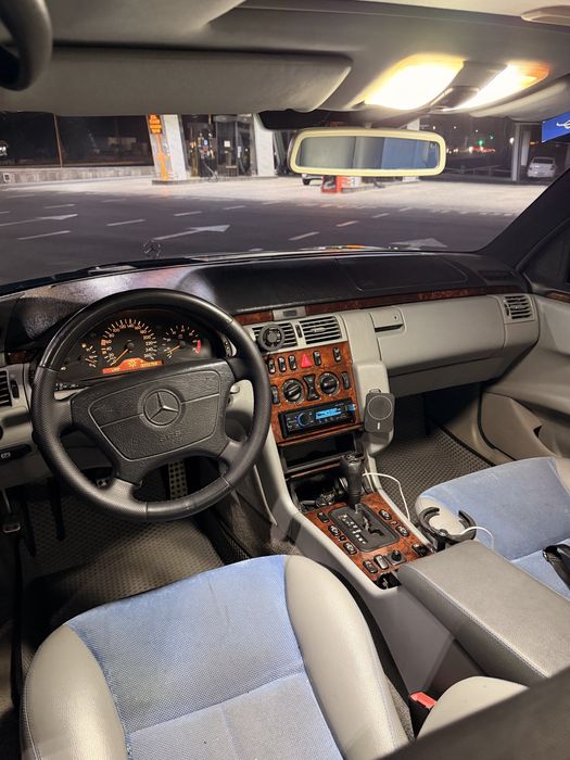 Mercedes Benz W210 E240 Sotiladi
