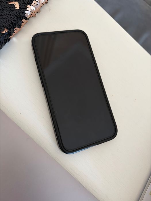iPhone 13 pro 256gb черный 75% акб