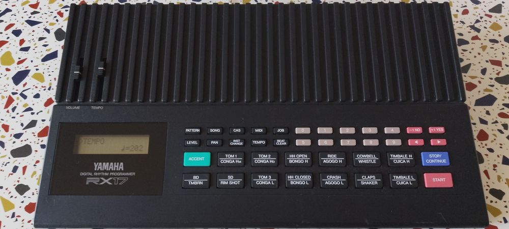 Yamaha RX17 Digital Rhythm Programmer,