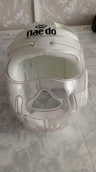 Шлем для карате. .