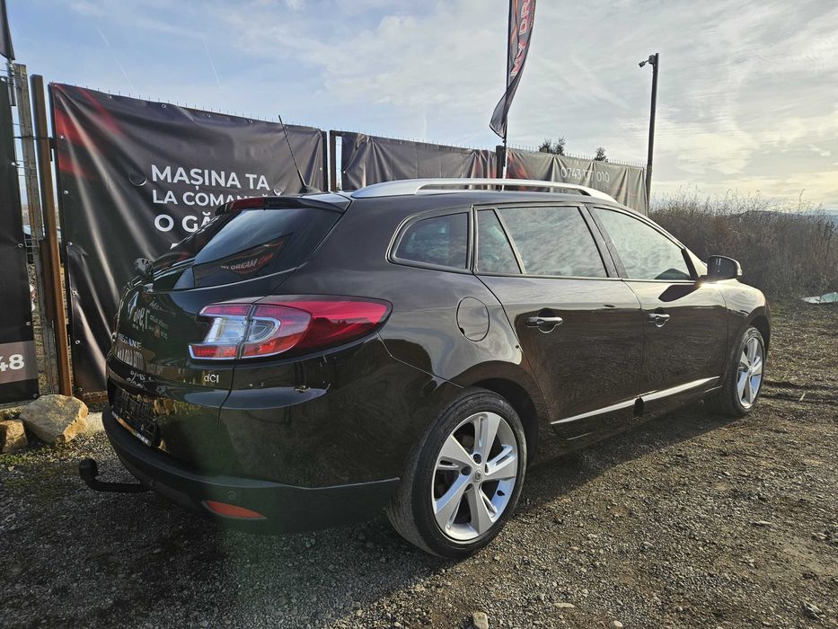 Renault Megane III 1.6 dci 130cp/Keyless/Daylight Led/Credit/Istoric