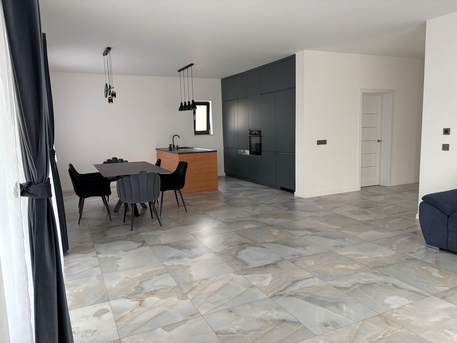 Casa de vânzare 120 m2 complet mobilată în unirea lângă aerodrom