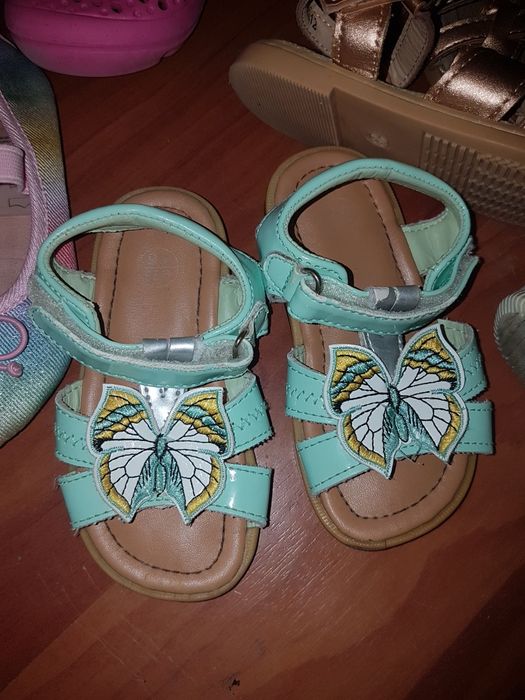 Сандали и обувки 23н