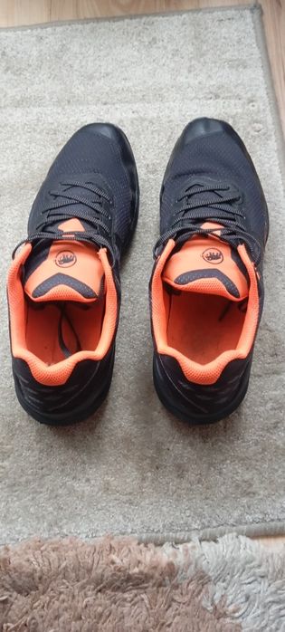 Pantofi Mammut la jumate preț