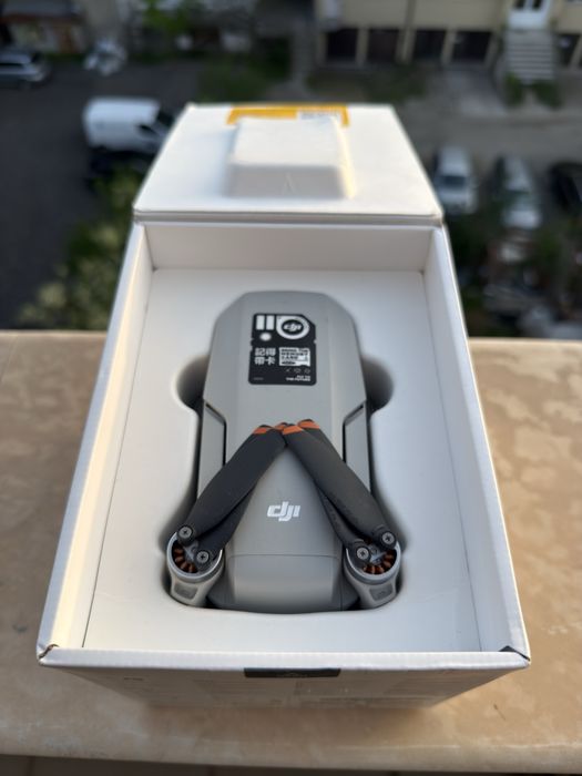 Dji mini 4k с всички аксесоари в комплекта