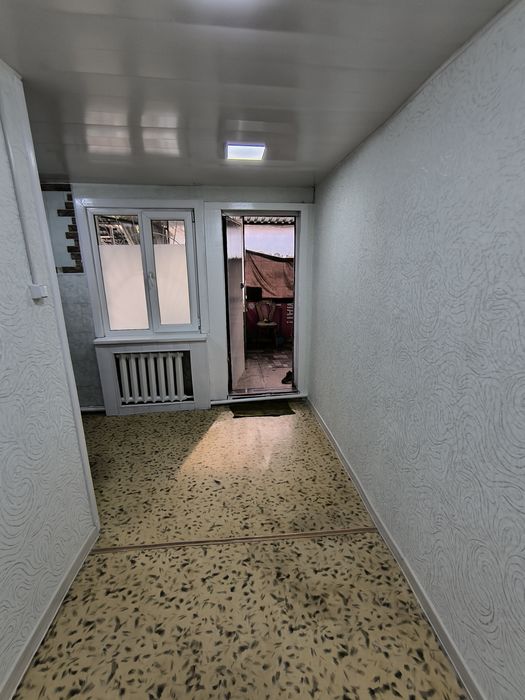 Спутник 9.  2х ком квартиру. Ремонт огород въезд для авто. Не торец