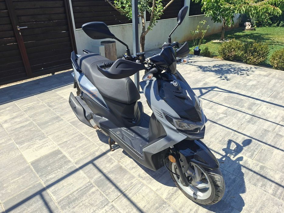 Vând scuter Sym 4rx 50cc