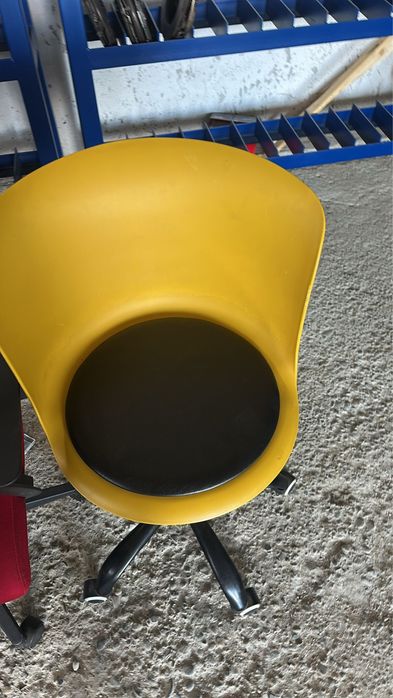 Scaun birou rotativ