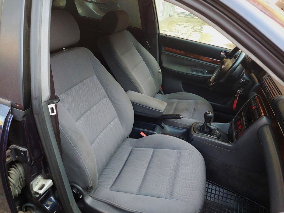 Ауди а4 на части