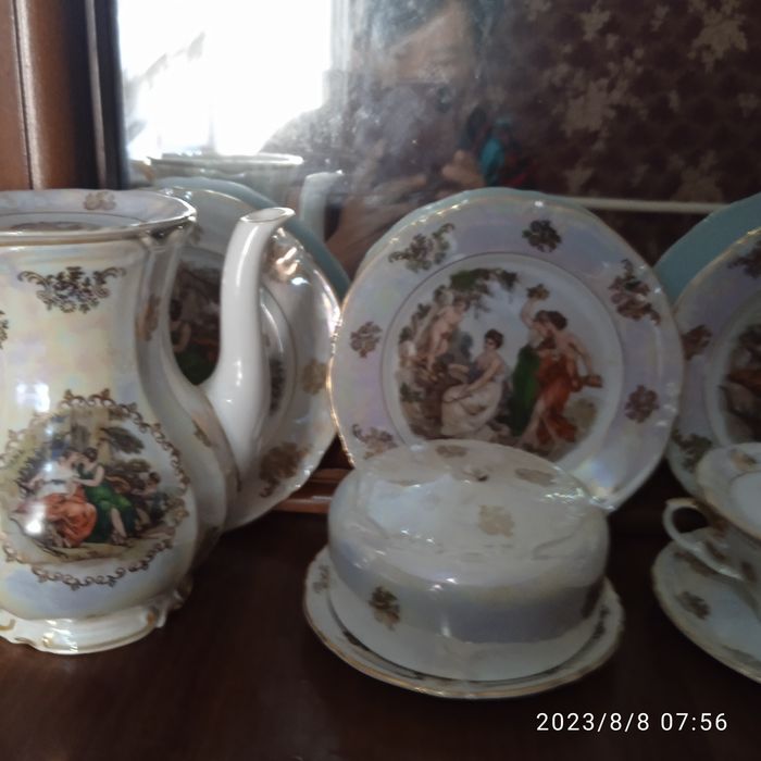 Мадонна сервиз сотилади.