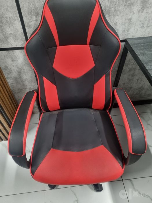 Gamer kreslo sotiladi