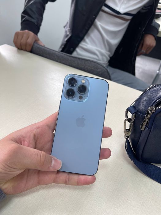 Iphone 13 pro dak bor