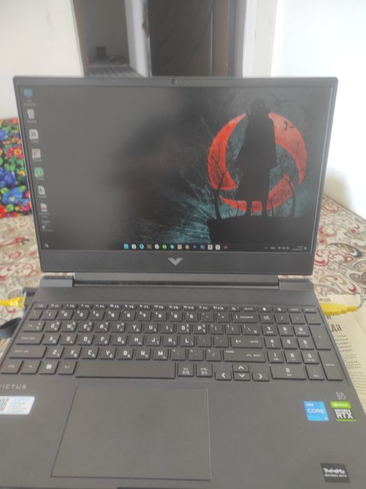 HP VICTUS  gaming laptop 15-fa0oox noutbuk sotiladi