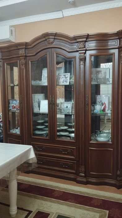 Продается Сервант