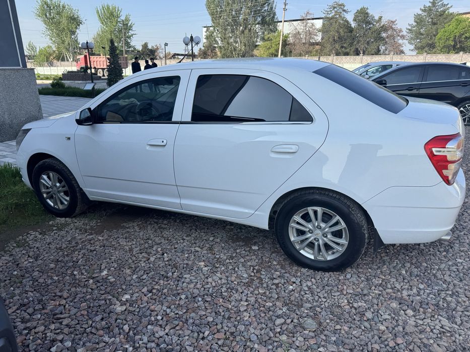 Chevrolet Cobalt 2022 — 3