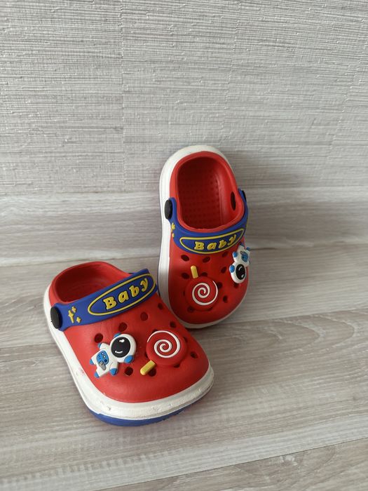 Обувь для девочки