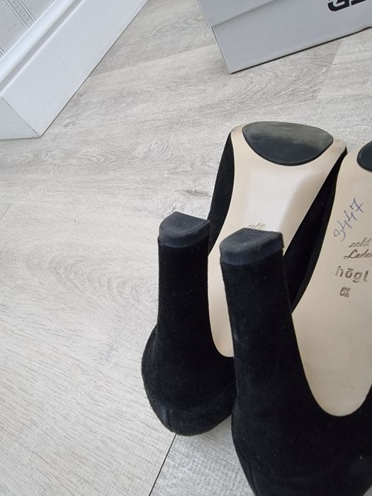 Туфли замшевые hogl