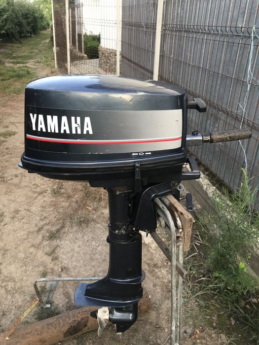 Motor barca Yamaha 4cp 2 timpi, cizma scurta