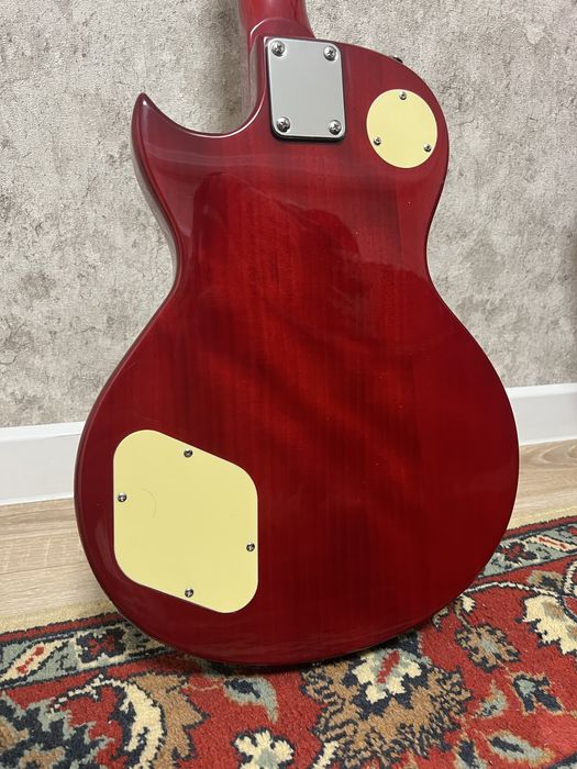 Электрогитара новая Les Paul