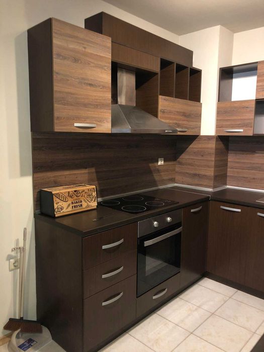 Дава се под наем Тристаен апартамент в Бургас, Зорница - 100 кв.м за 178.5 € - Снимка #16