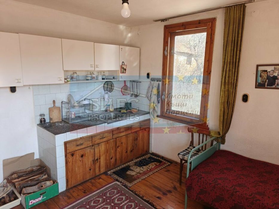 Къща в с. Глоговица