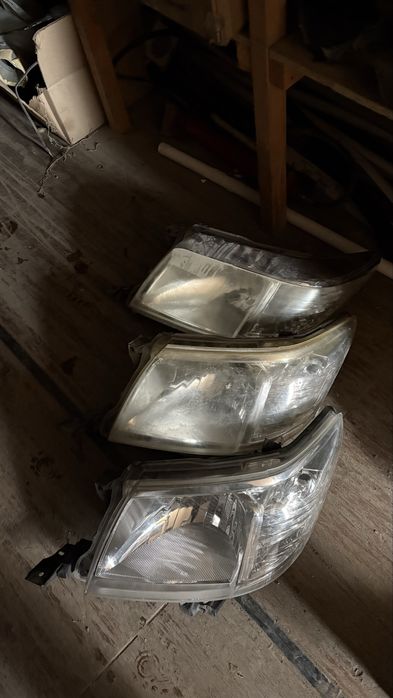 Фара toyota hilux