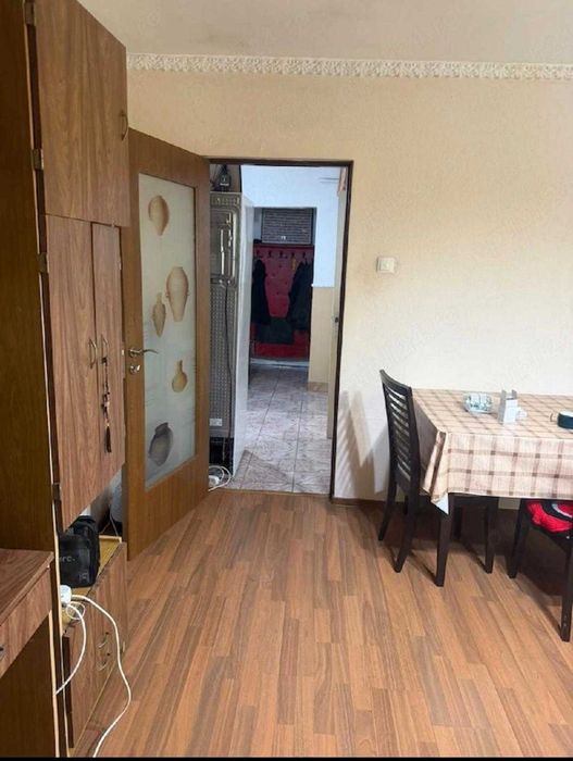 Apartament 3 camere de vânzare, Micro 3, Buzău
