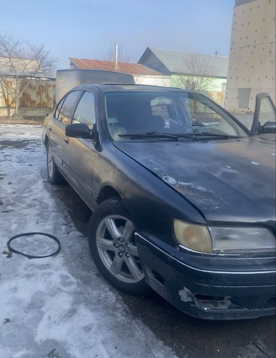 Nissan Maxima a32