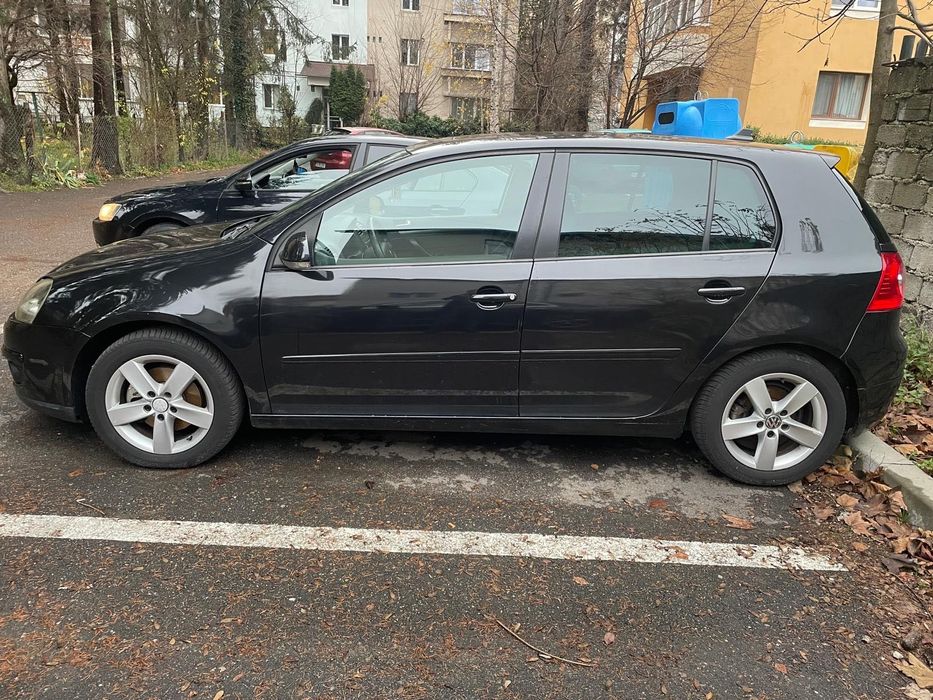 De vânzare Golf 5
