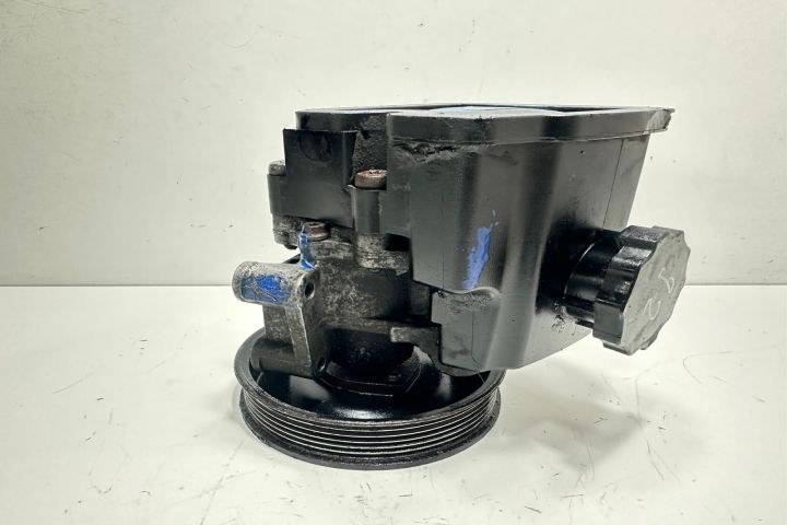 Pompa servodirectie 2.2 cdi 0034667101 Mercedes-Benz Sprinter a 2-a g