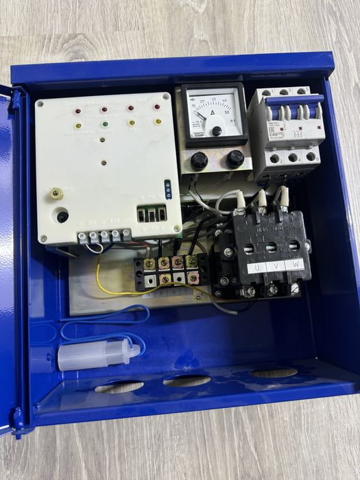 Шкаф управления скваженным насосом Суз