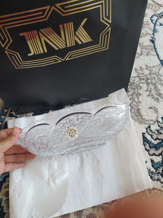 Оригинал Хрусталлар сотилади лотка